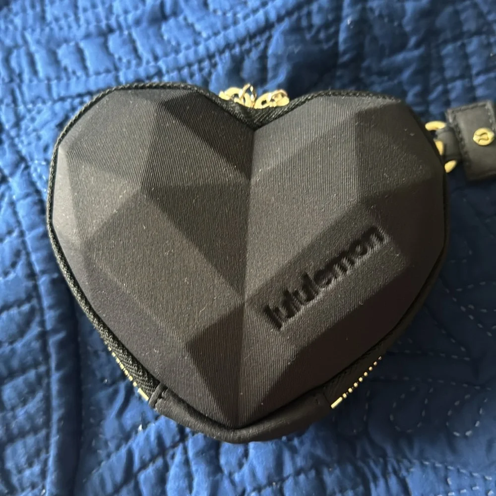 Lululemon Heart Wristlet - Picture 2 of 7